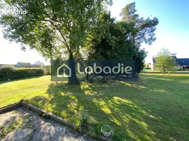 Proche toutes commodités, belle maison en pierres de 188m2, terrain de 3946m2 (possibilité plus). - photo 15