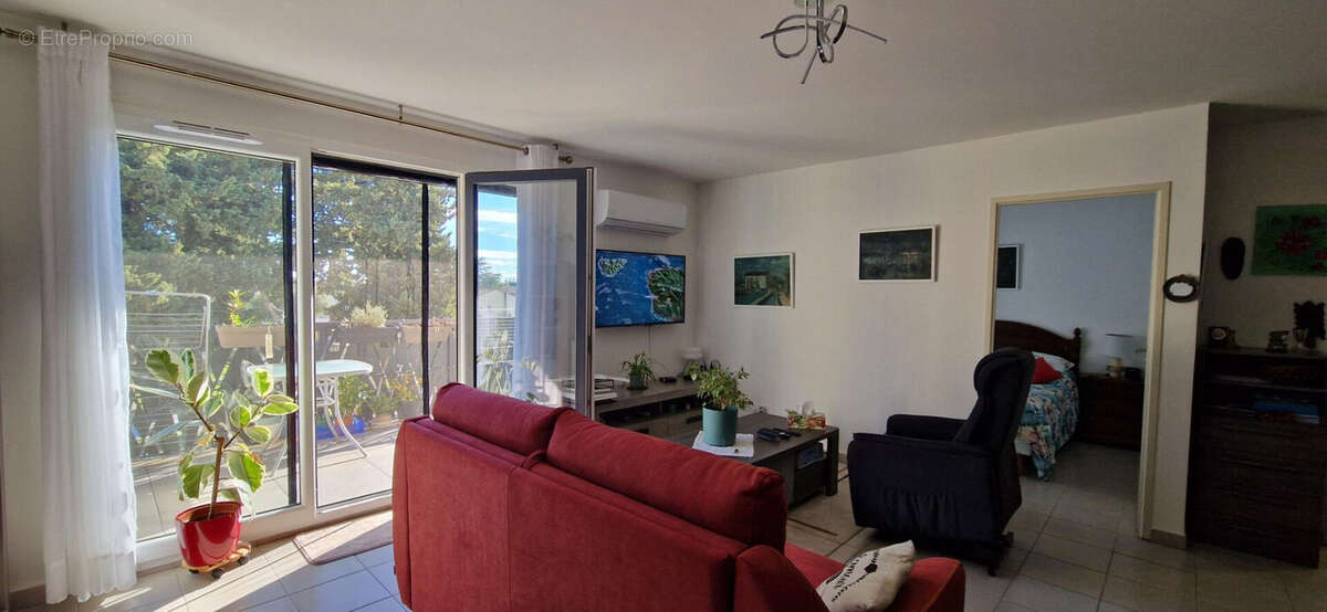 Appartement à BEZOUCE