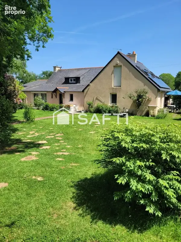 Photo 1 - Maison à SAINT-HERNIN