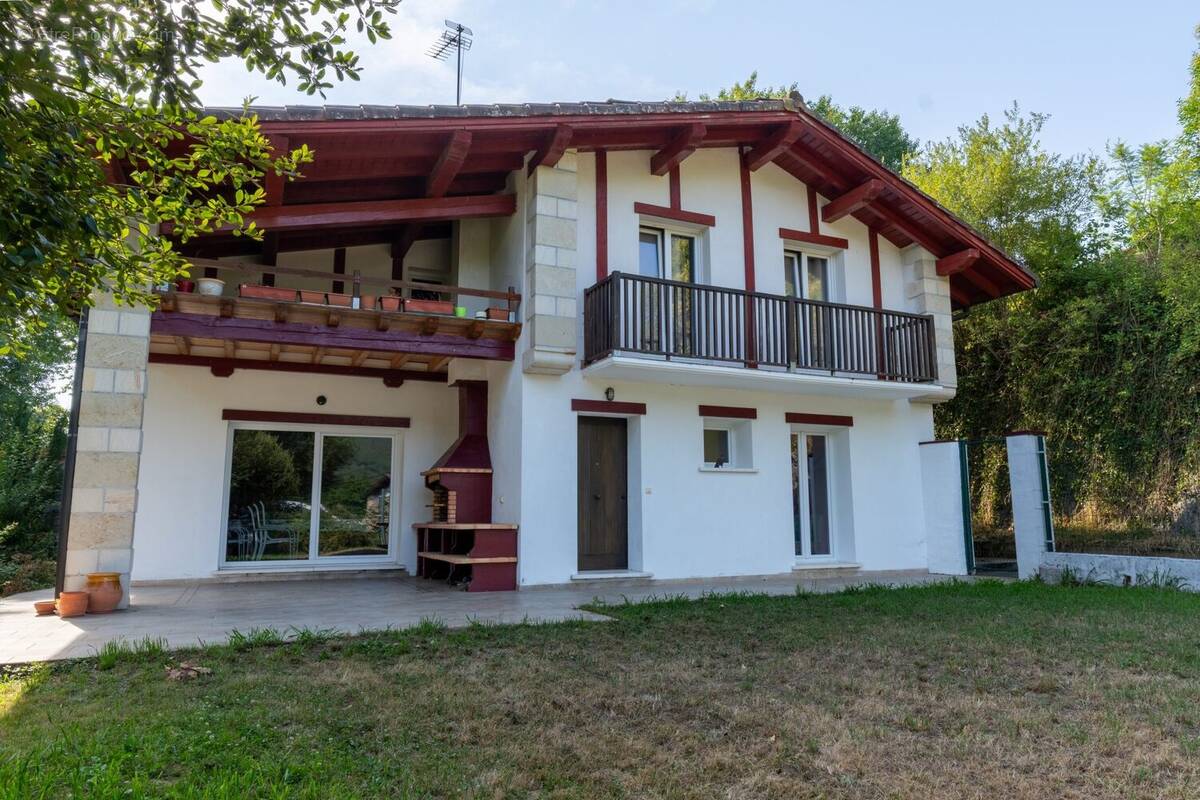 Maison à BIRIATOU