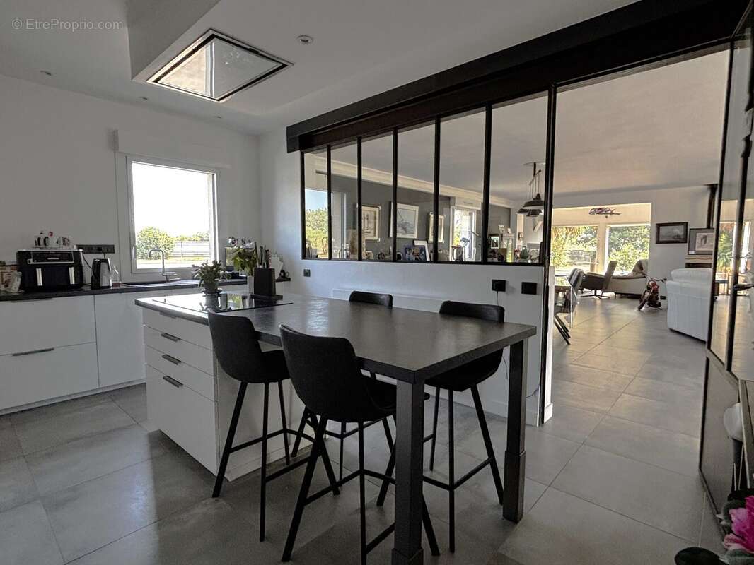 Maison 306 m² à Hillion  - photo 6