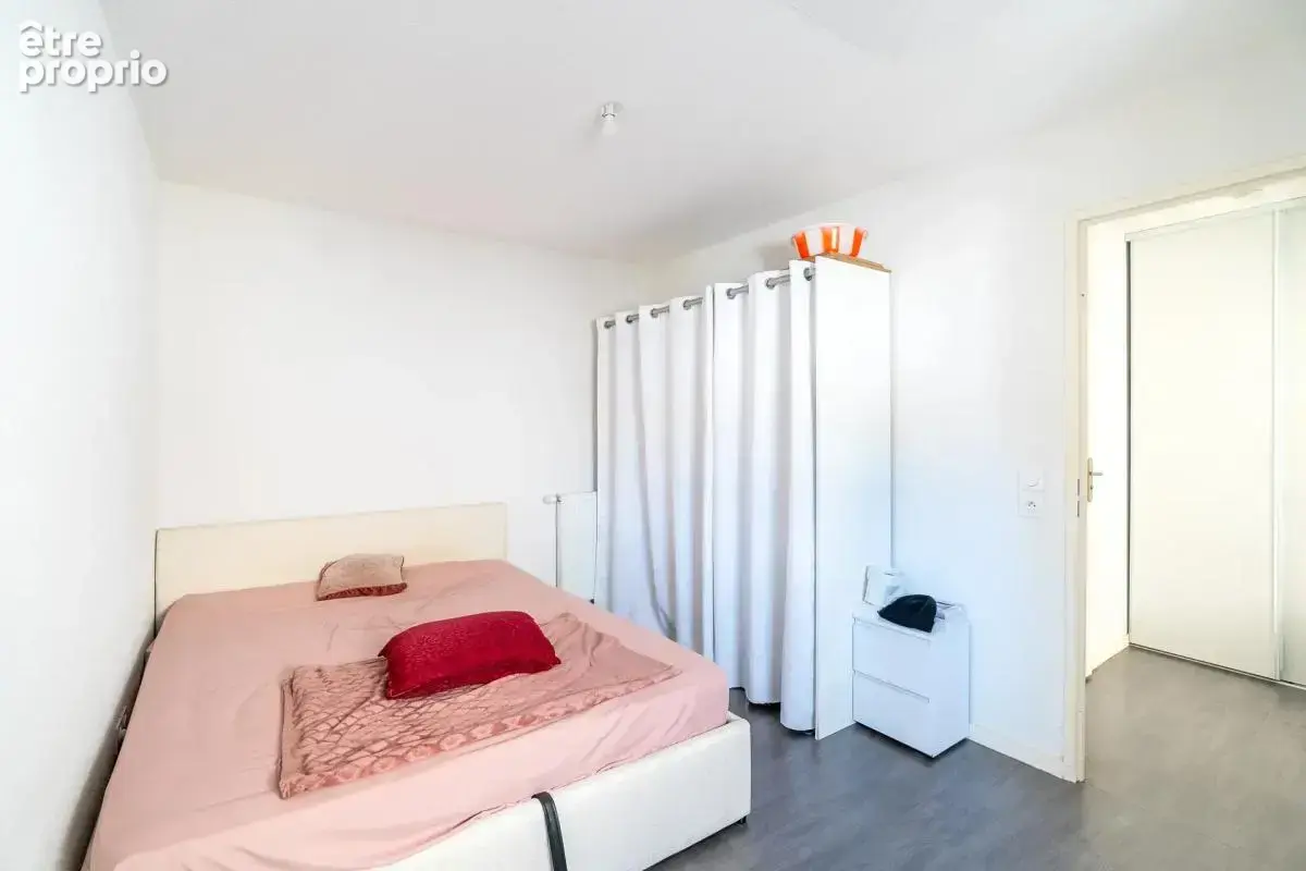 Appartement 2 pièces de 41 m² situé à Cenon - photo 6