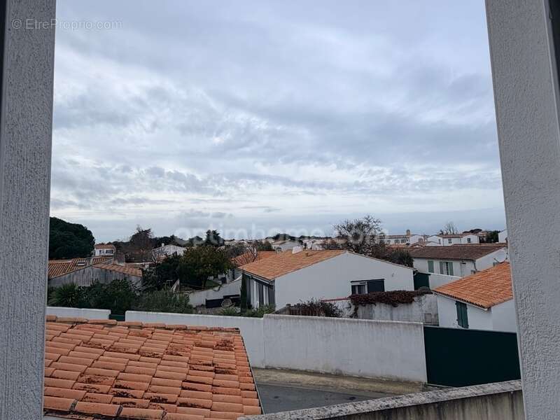 Appartement à LA FLOTTE