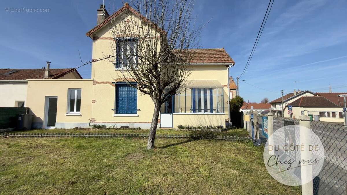 Maison à BARBEREY-SAINT-SULPICE