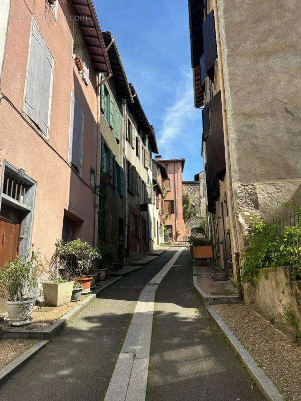 Appartement à TARASCON-SUR-ARIEGE