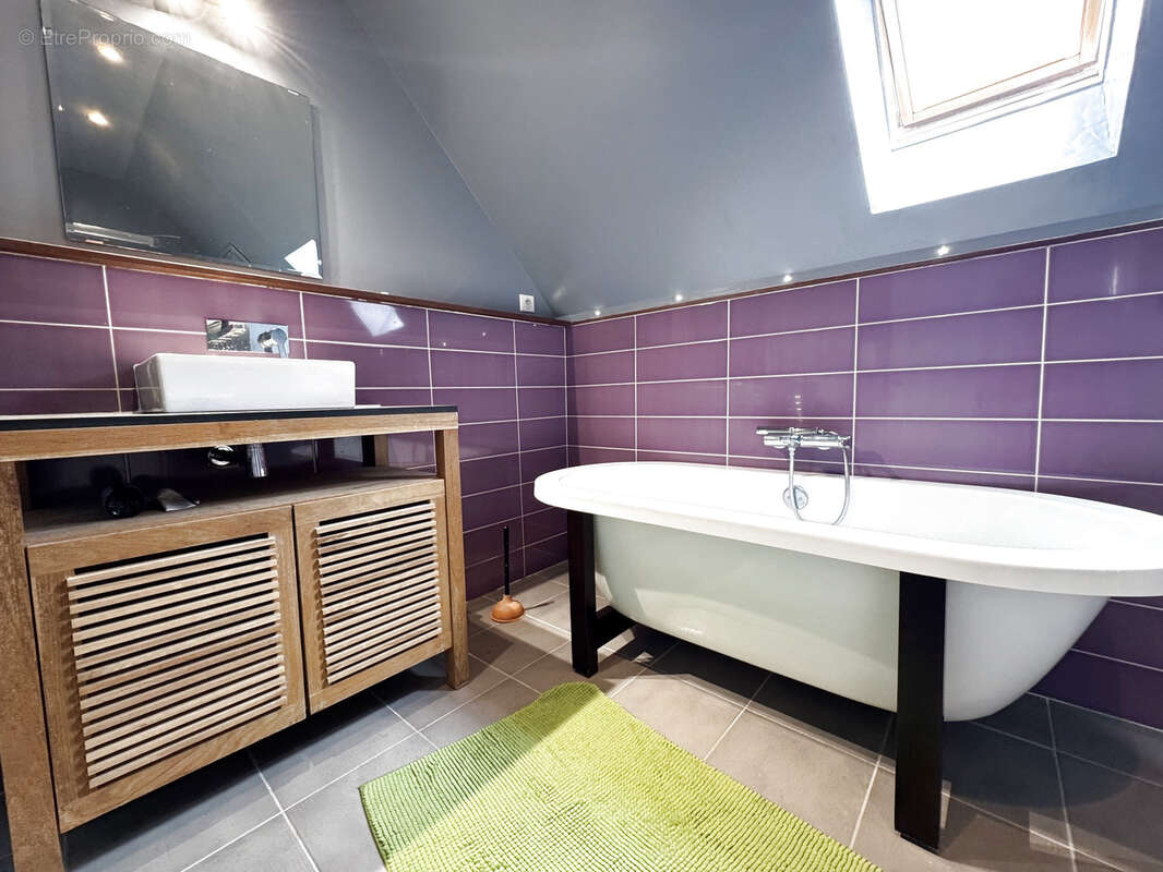 Maison individuelle de 6 pièces de 191 m2 habitable sur 770 m2 de terrain à Mortefontaine - photo 6
