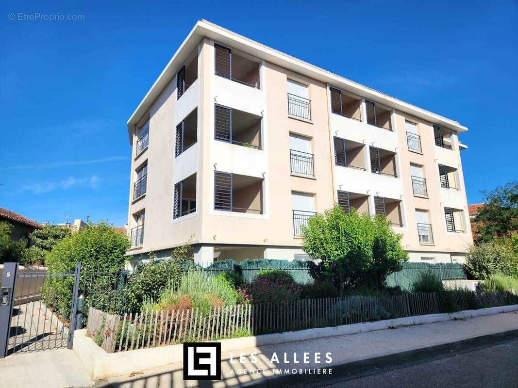 Appartement à CHATEAURENARD