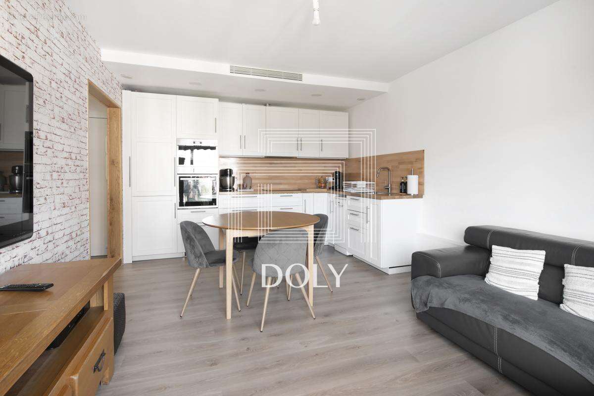 Appartement à COLOMBES