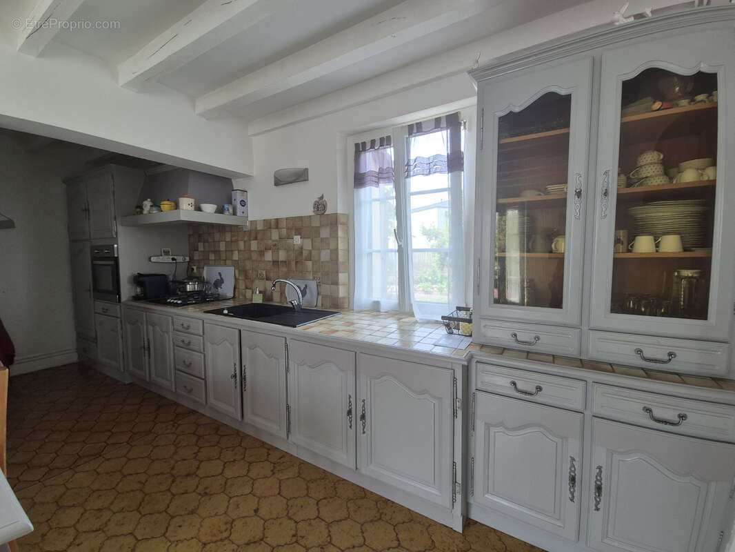 Maison à PRECIGNE