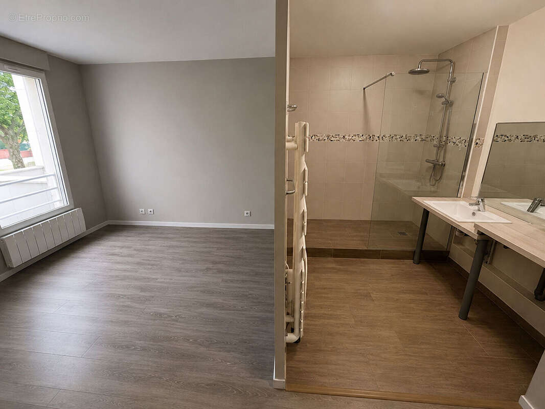 Appartement à MONTIGNY-LE-BRETONNEUX