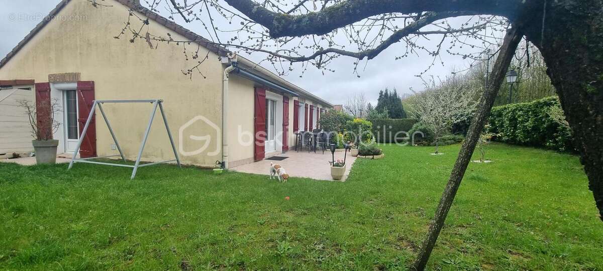 Maison à SAINT-GERMAIN-LES-CORBEIL