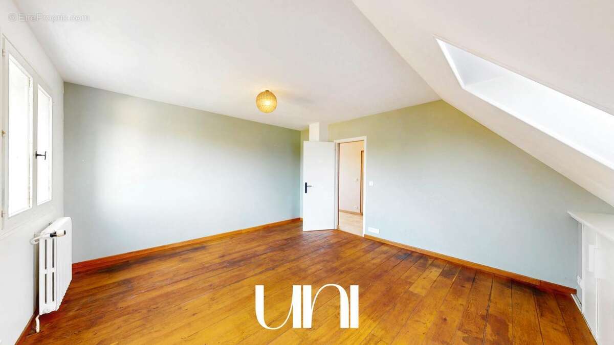 Maison 5 pièces de 150m2 avec terrain de 5617m2 à TOUR EN BESSIN - photo 24