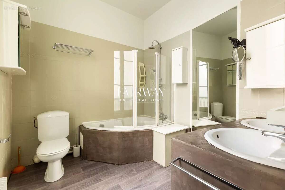 Appartement à PARIS-4E