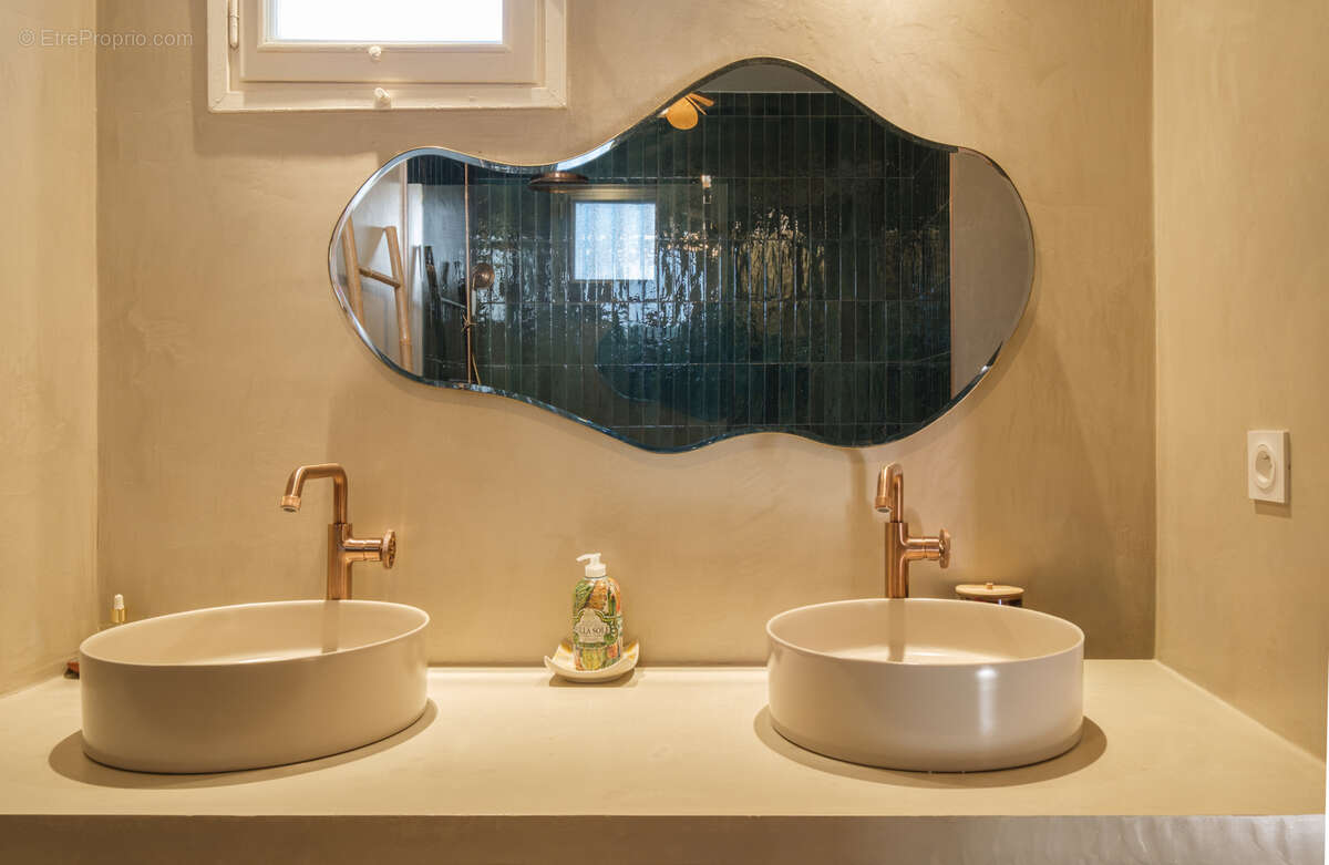 Maison à VILLENEUVE-LOUBET