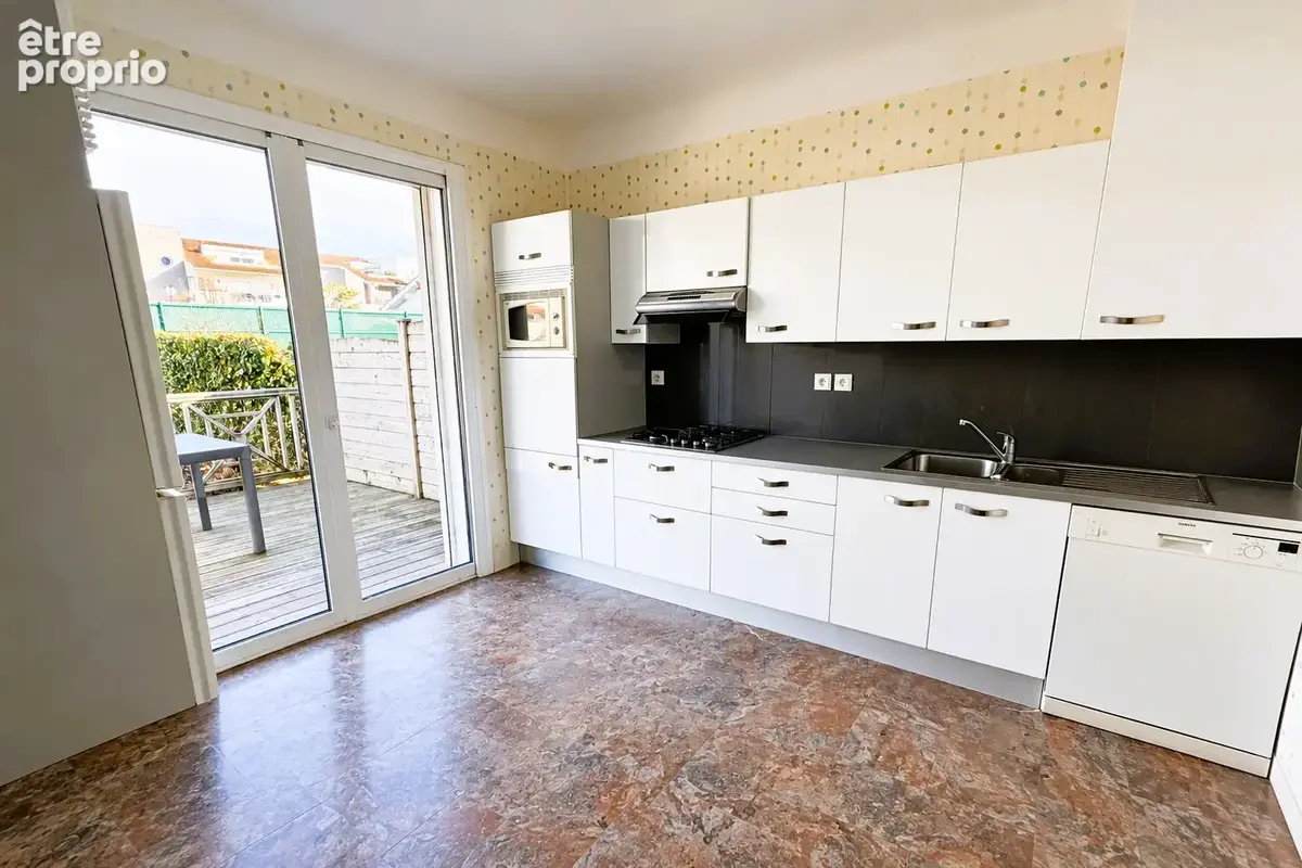 ANGLET Maison de plain pied à 500 m des 5 Cantons - photo 7