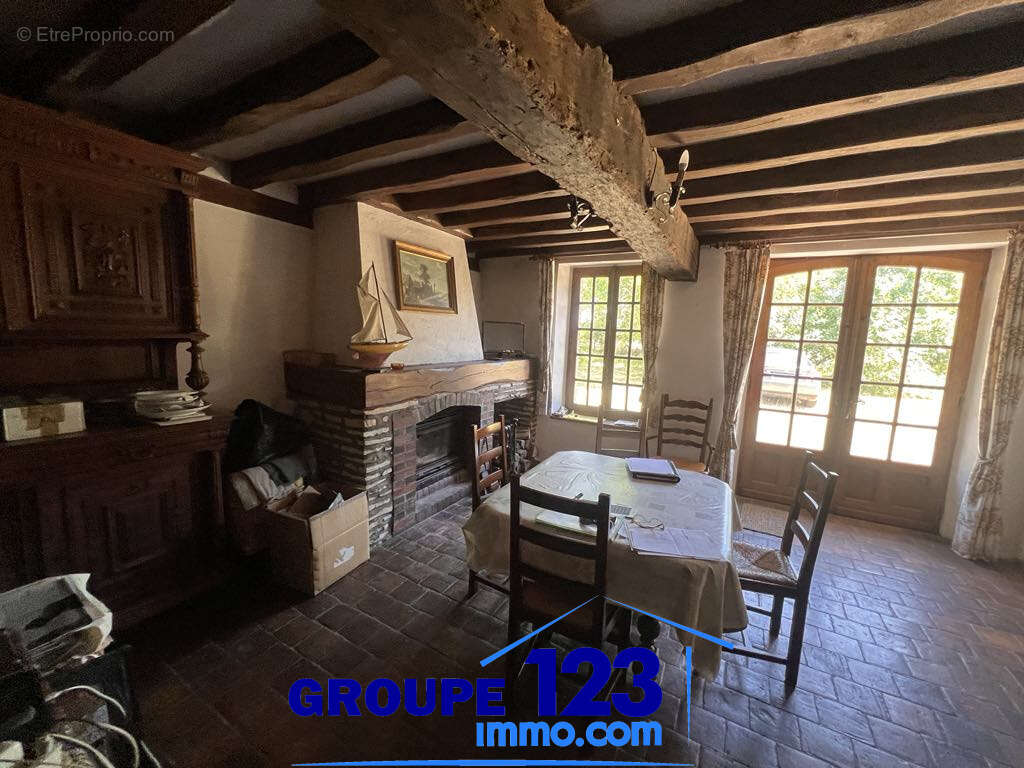 Maison à SAINT-MARTIN-D'ORDON