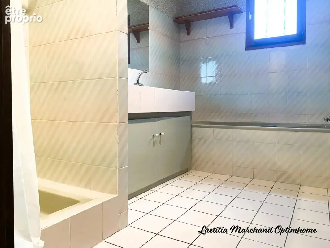 Maison 4 faces jardin piscine garage FUILLA (66) - photo 13
