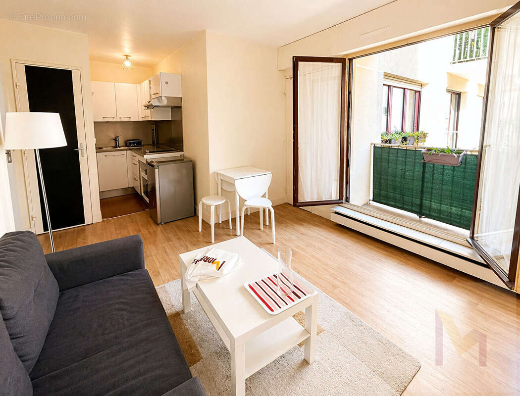 Appartement à PARIS-19E
