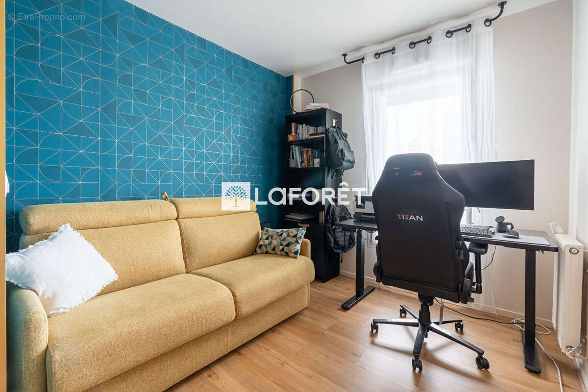 Appartement à NANTERRE