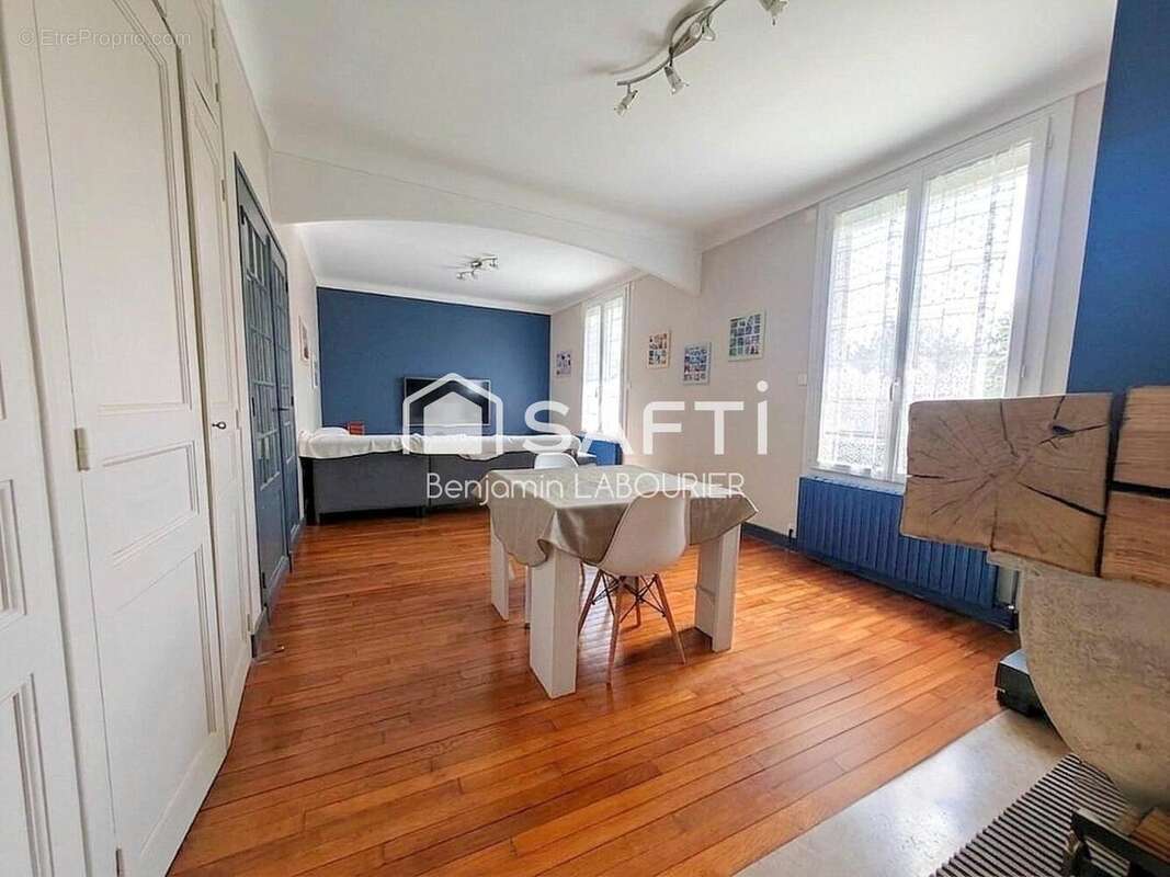 Photo 4 - Maison à JOIGNY