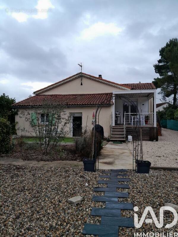 Photo 1 - Maison à SAINT-MARTIN-DE-VALGALGUES