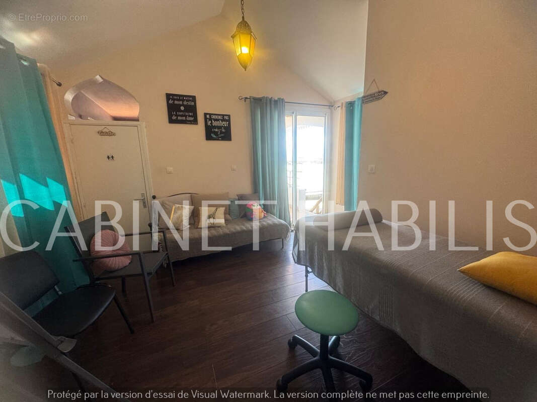 A vendre - une maison f4 de 111.37 m2 environ - saint-joseph - 385 000 € - photo 13