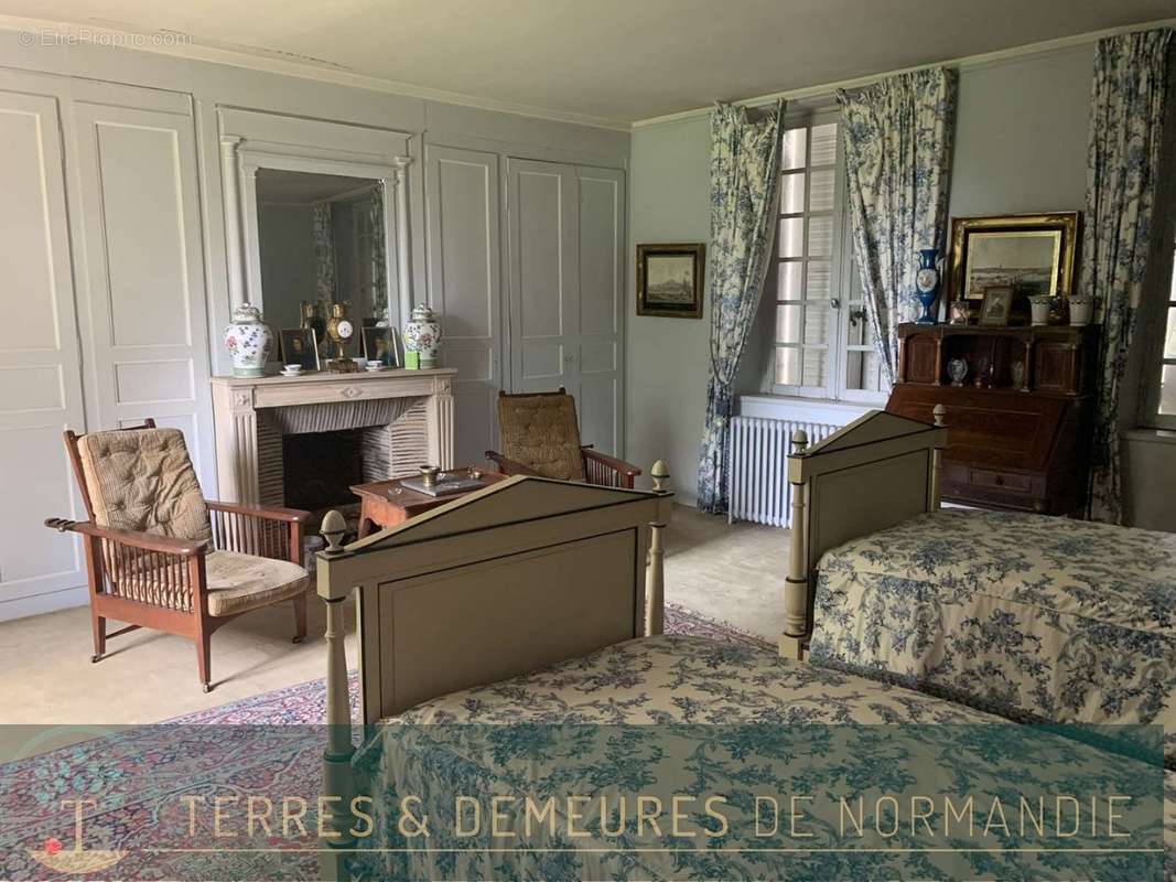 Maison à MONTREUIL-L&#039;ARGILLE