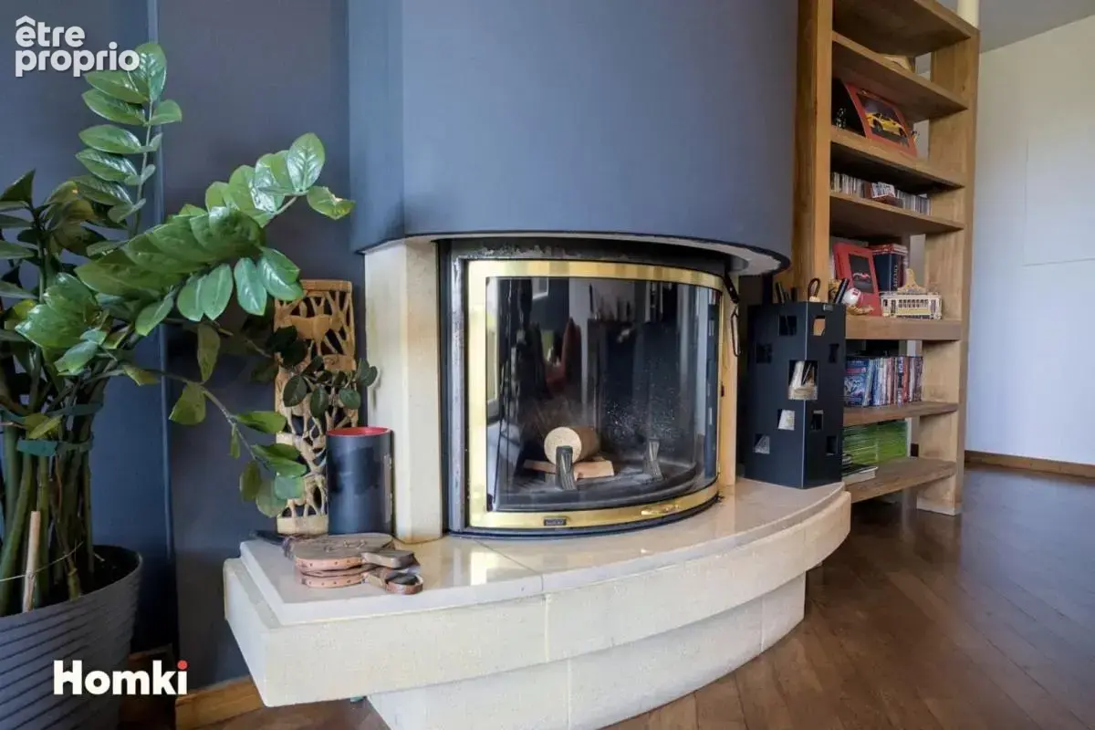 Superbe T4 de 98 m² Bd Catherine Blum – Dernier étage avec terrasse et vue dégagée - photo 4