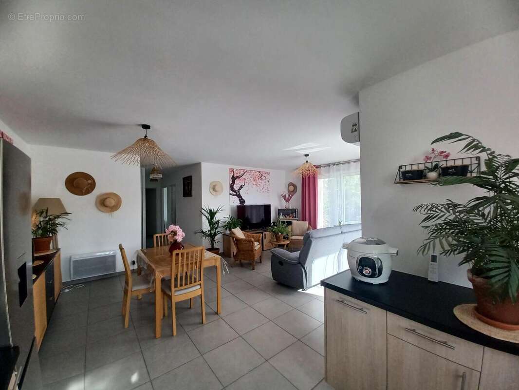 Photo 4 - Appartement à PERET