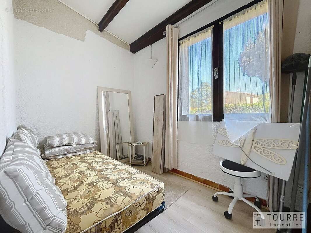 Maison à MEJANNES-LE-CLAP