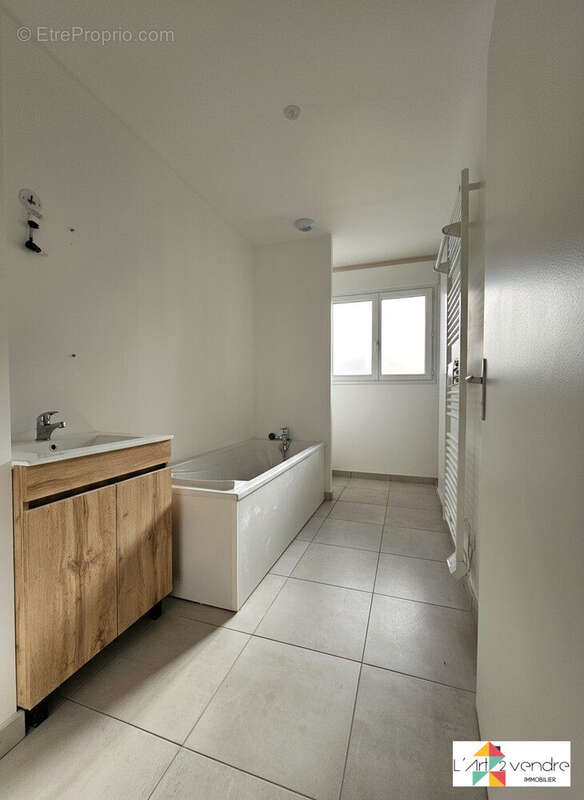 Maison à HOMBLEUX