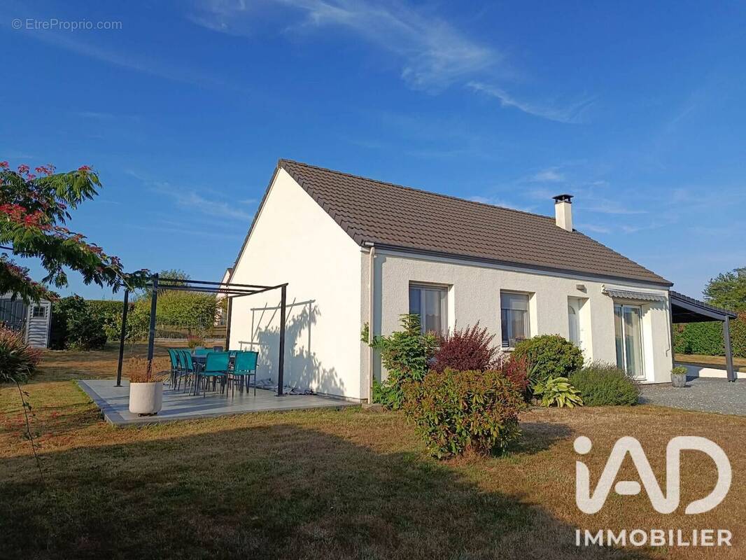 Photo 1 - Maison à SAINT-VAAST-D'EQUIQUEVILLE
