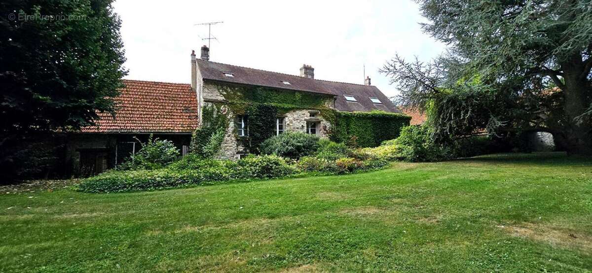 Maison à BILLY-SUR-OURCQ