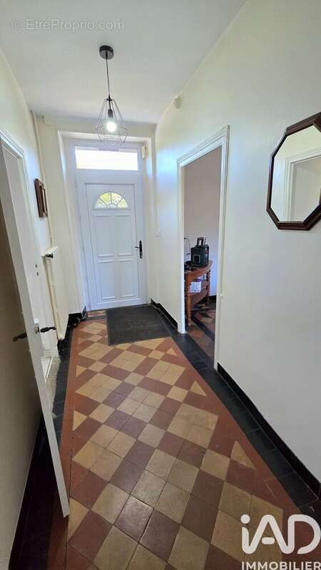 Photo 2 - Maison à LIGNAC