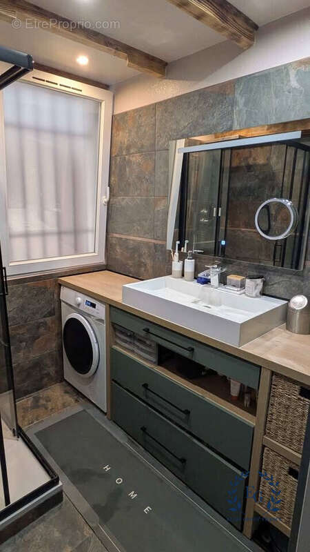 Appartement à ROUSSET