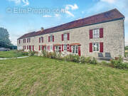 Maison à PUTANGES-PONT-ECREPIN