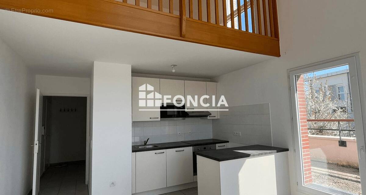 Appartement à LIEUSAINT