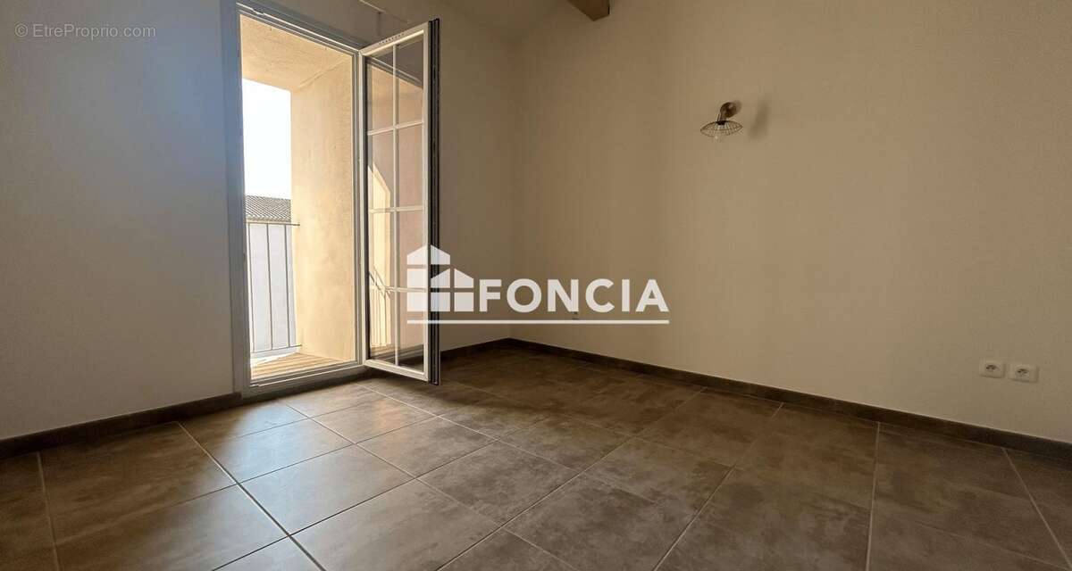 Appartement à LE PONTET