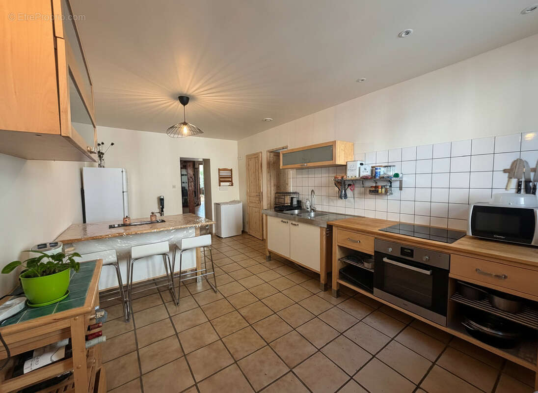 Maison 229m² à chançay - photo 5