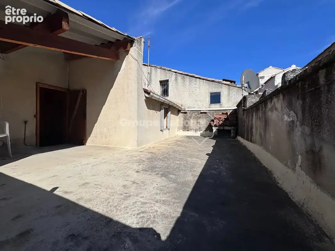 À vendre - BARBENTANE - maison terrasse ensoleillée vue dégagée, grand garage 40m² avec ateliers - photo 2