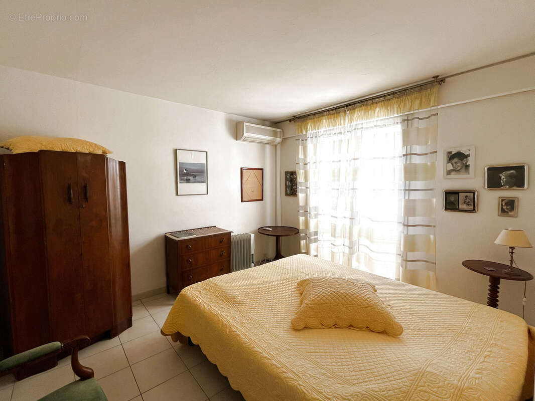 Appartement à SAINT-TROPEZ