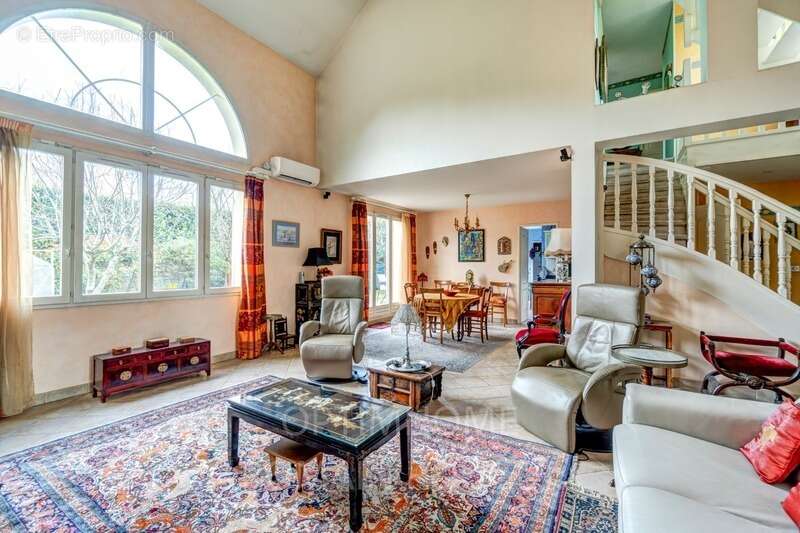 Maison à CROISSY-SUR-SEINE