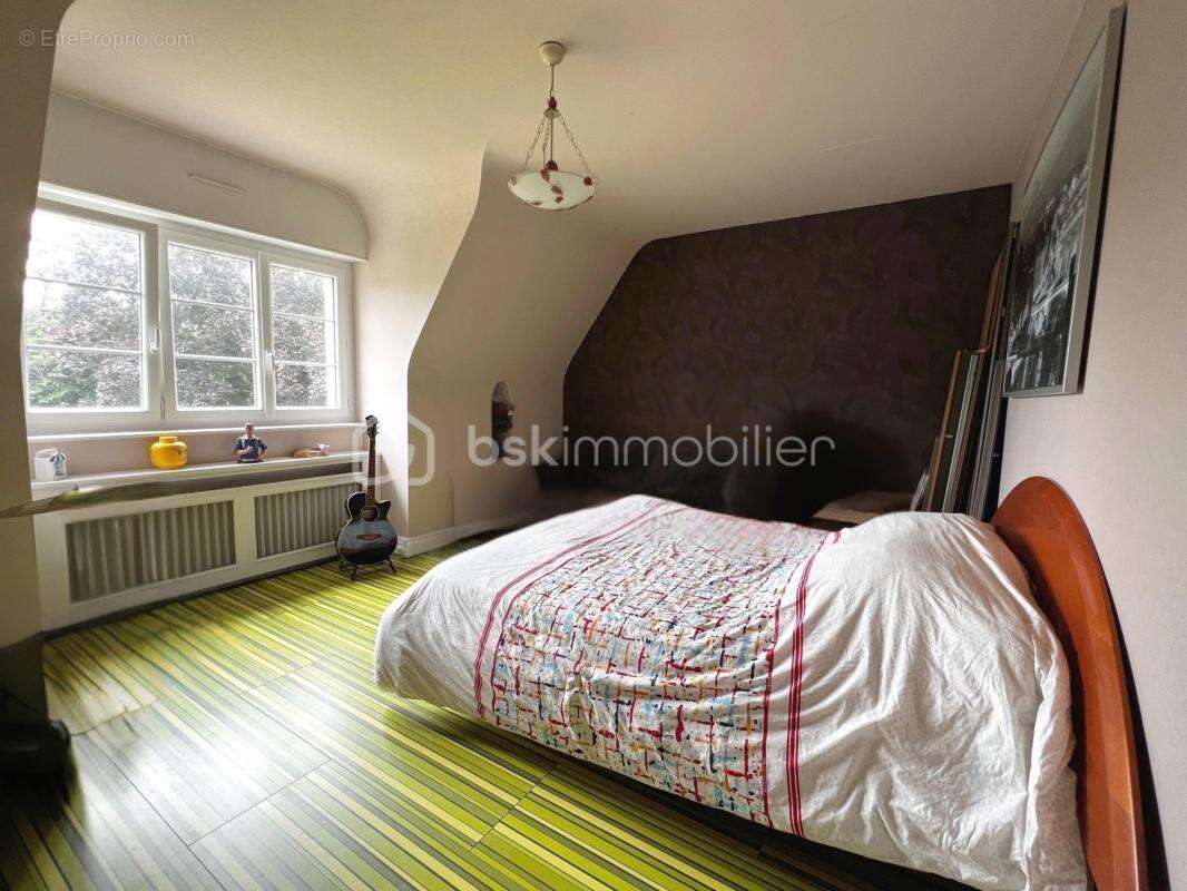 Maison à PLONEVEZ-PORZAY