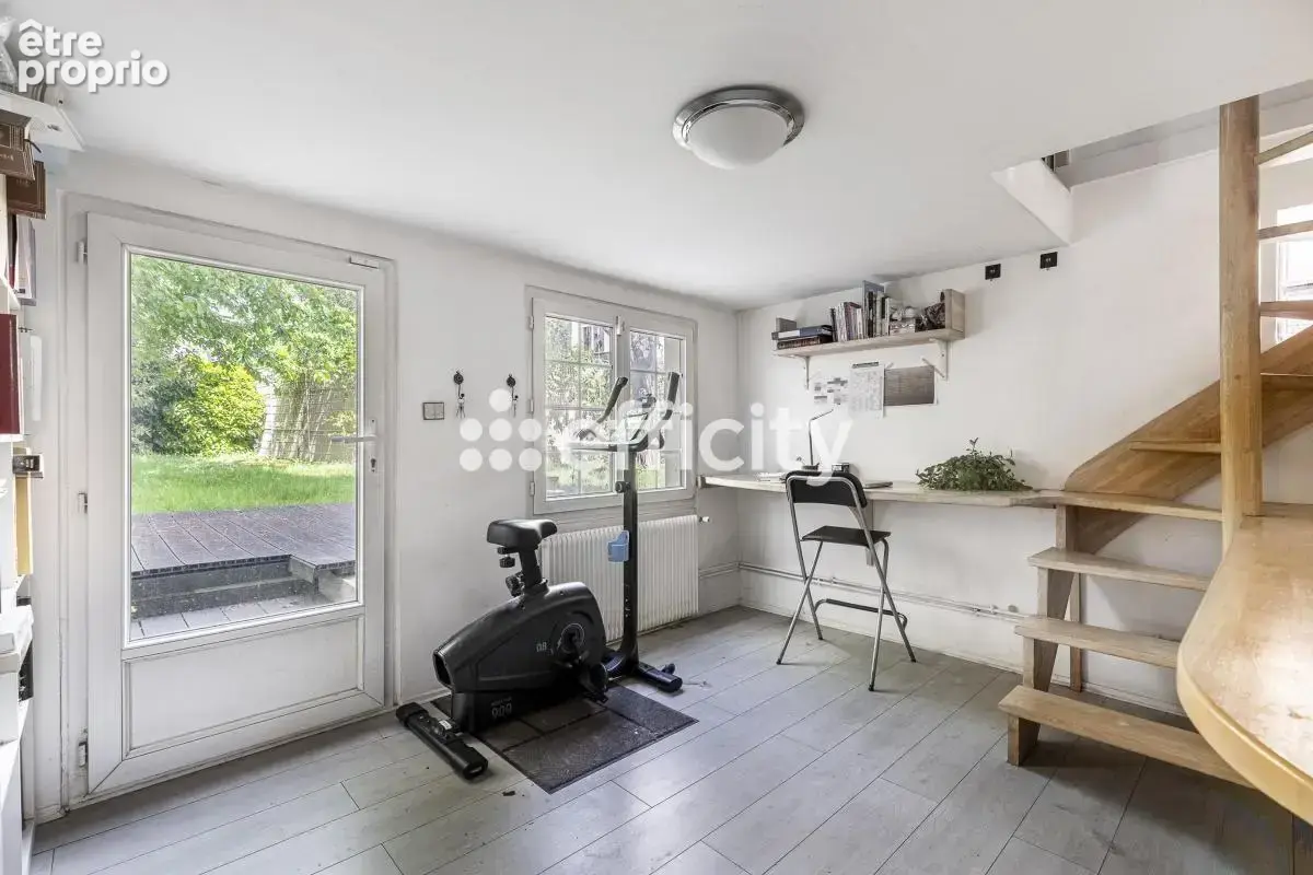 Maison 170 m² à Fontenay-Sous-Bois  - photo 10
