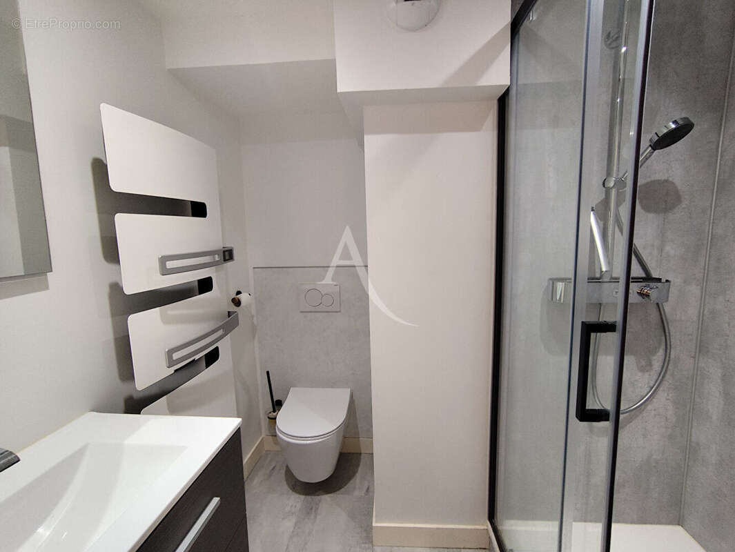 Maison de ville 3 chambres entièrement rénovée à proximité du remblai des Sables d'Olonne - photo 6