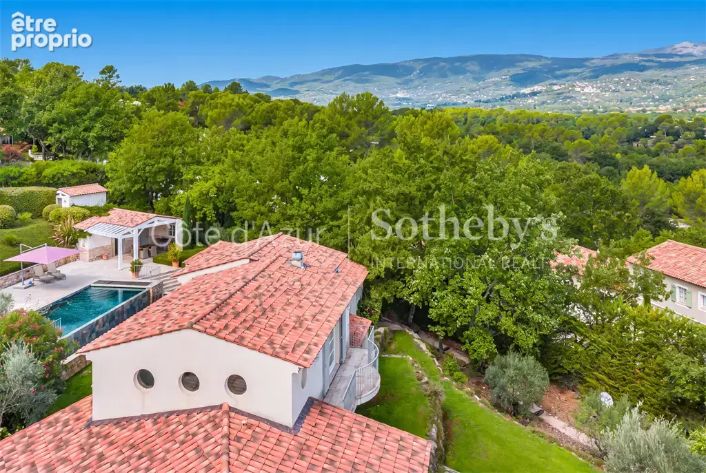 Tourrettes, villa avec piscine à débordement dans le domaine de Terre Blanche - photo 6
