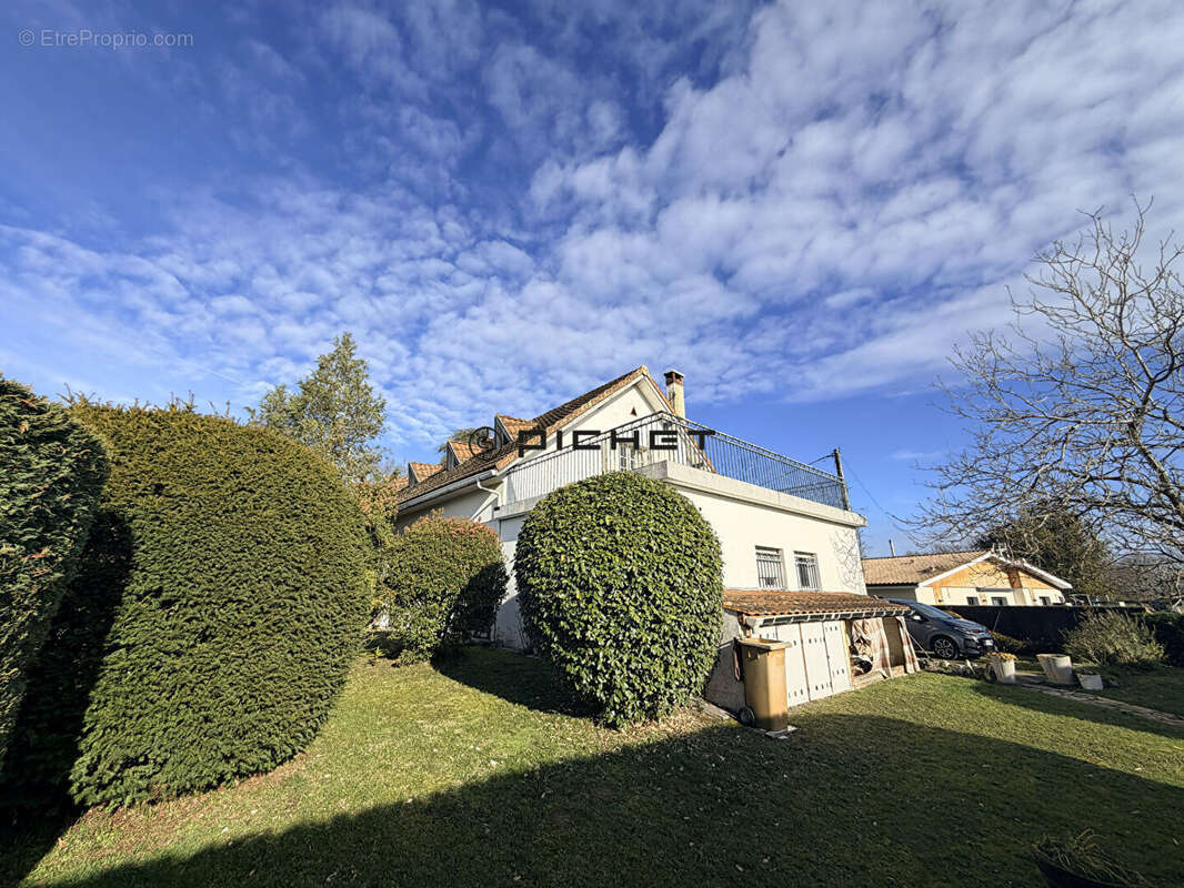 Maison à TRESSES