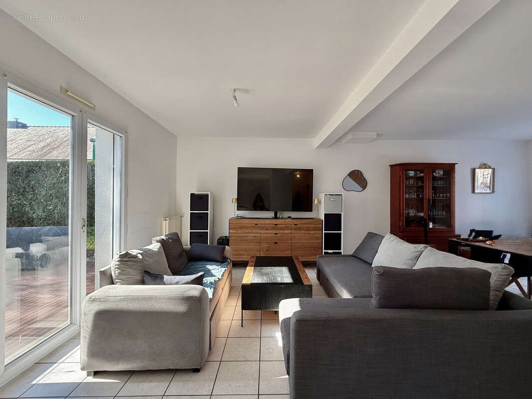 Maison à VERN-SUR-SEICHE