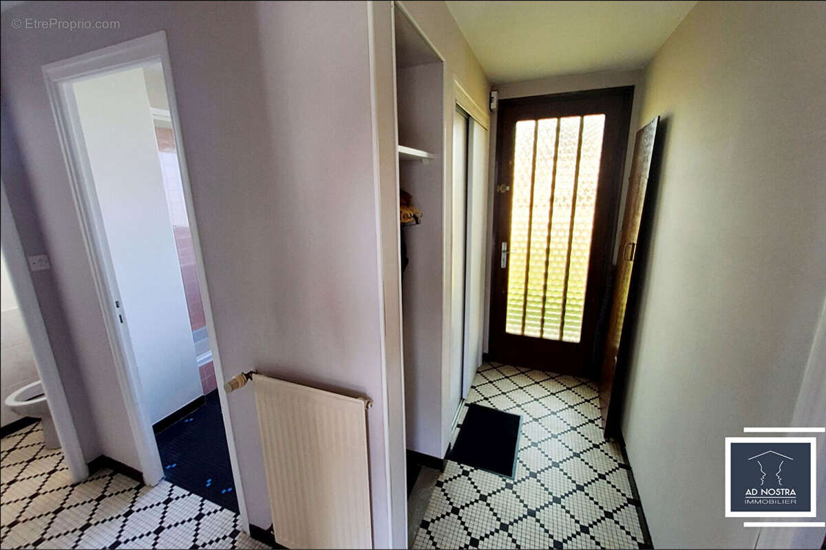 Maison à LA CHAPELLE-THOUARAULT