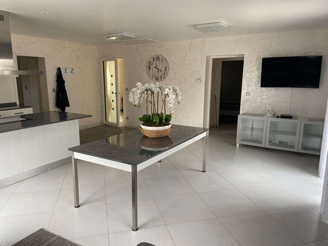 Magnifique maison dans quartier résidentiel de Saint Ouen.. - photo 6